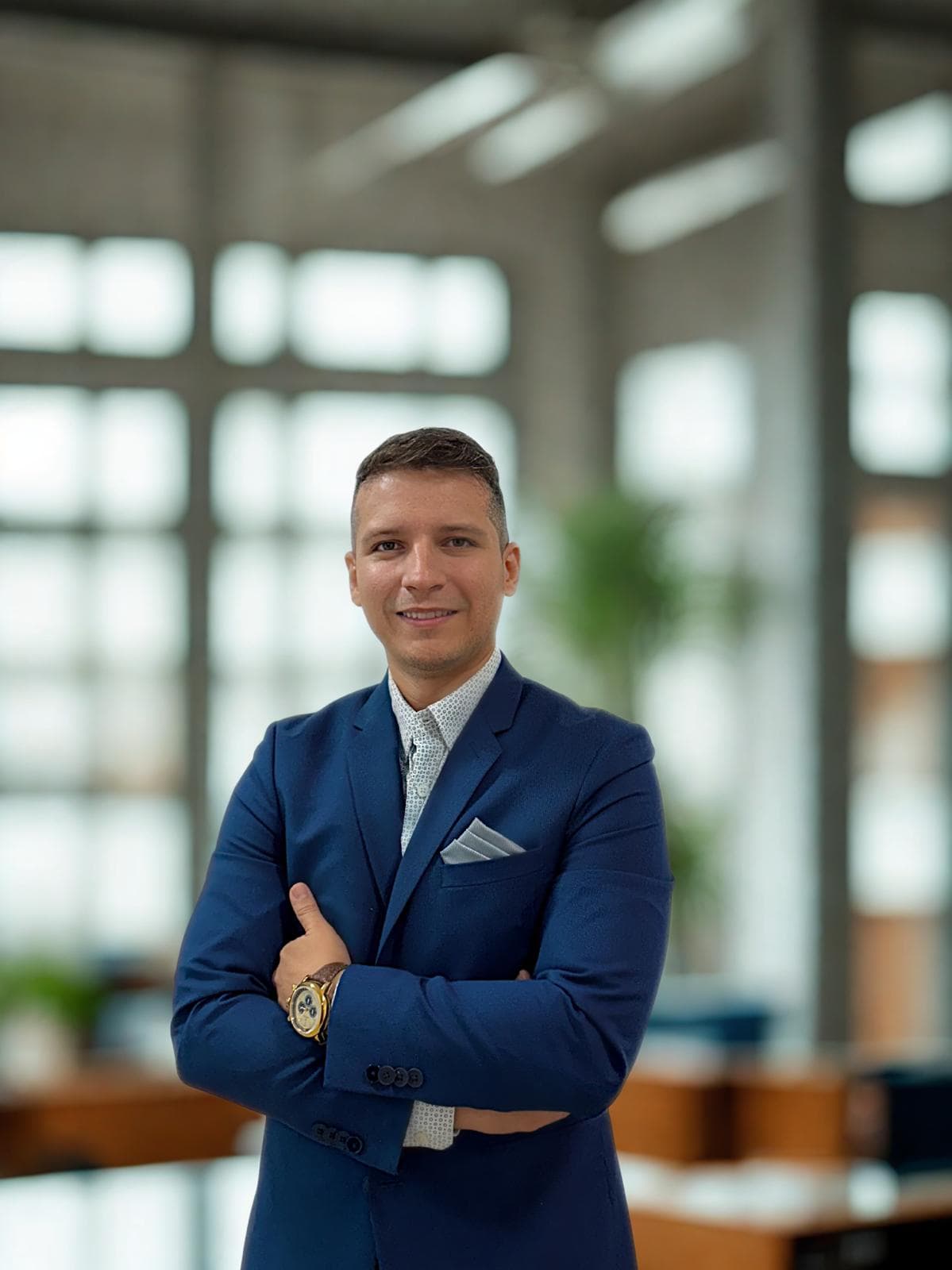 Jonathan Lozano — Vice-President / CGO